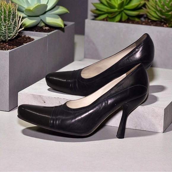 Prada Leather Round Toe Pumps - Picture 1 of 9